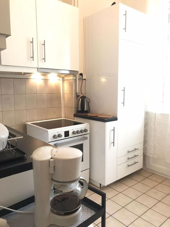 Large Apartment. * Genf