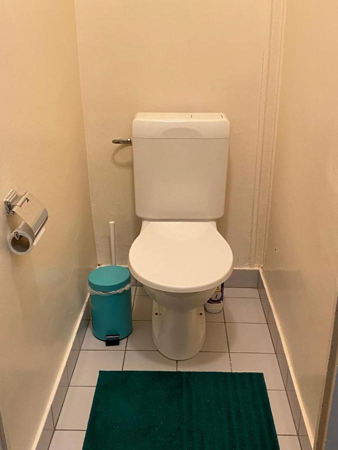 Large Apartment. * Genève